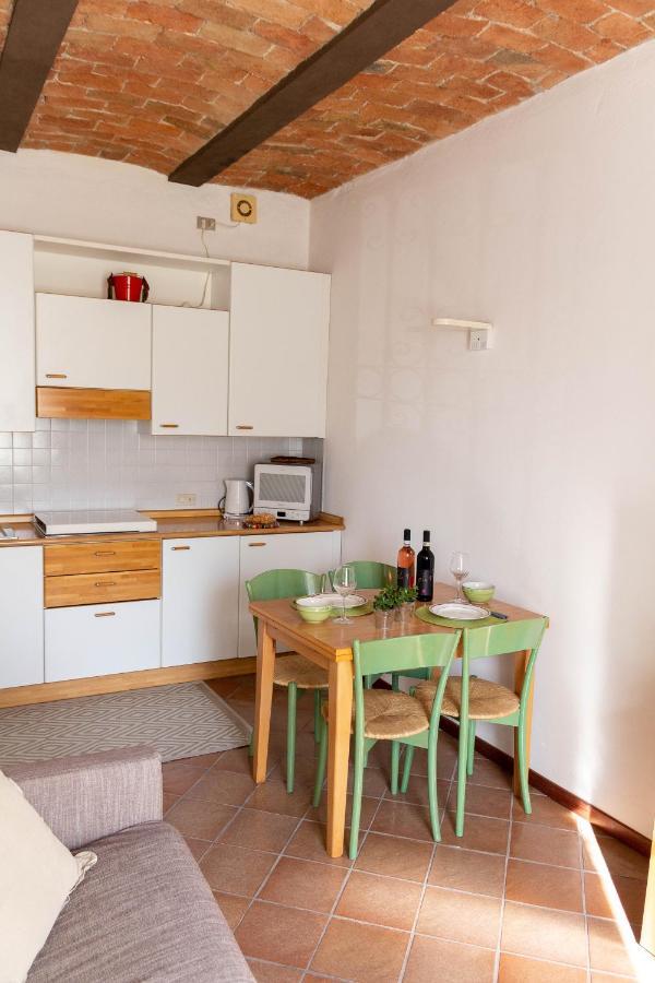Apart-Agriturismo "La Colomba" Ніцца-Монферрато Екстер'єр фото