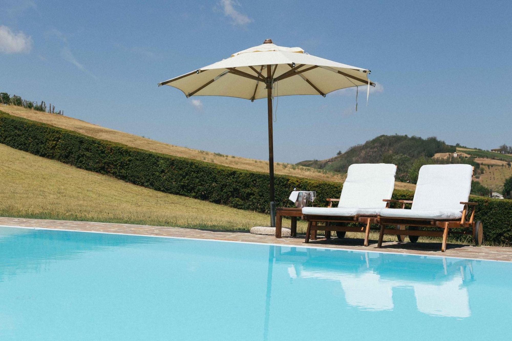 Apart-Agriturismo "La Colomba" Ніцца-Монферрато Екстер'єр фото